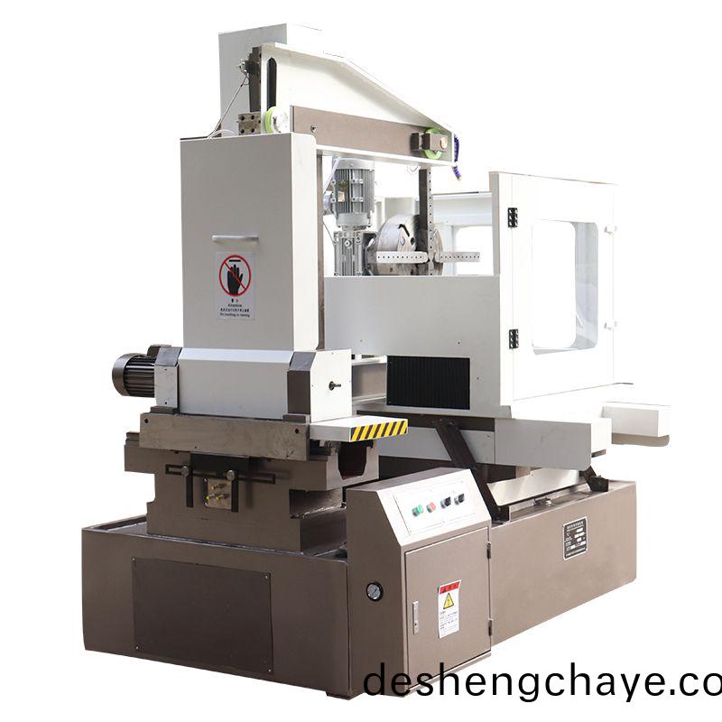 徃(wang)復(fu)式(shi)砂線切(qie)割機